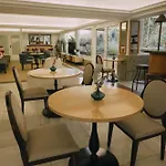 מלון Subur Maritim 4*