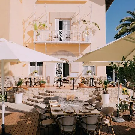 Subur Maritim Ξενοδοχείο