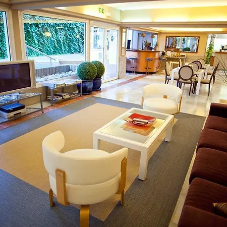 Subur Maritim Hotell 4*