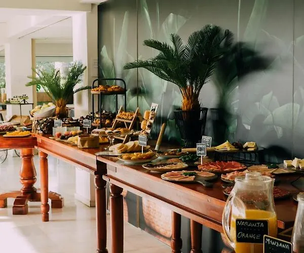 Subur Maritim סיטגס