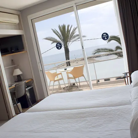 Готель Subur Maritim 4*