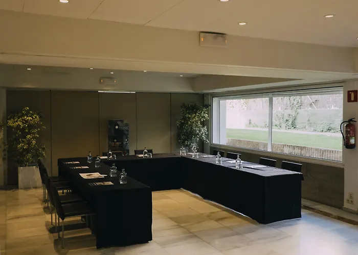 酒店 苏布尔酒店 4*