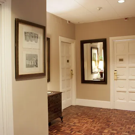 Subur Maritim فندق