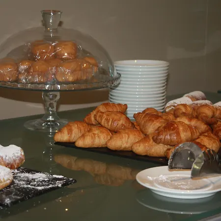 Subur Maritim فندق سيدجيس