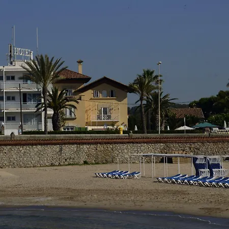 فندق Subur Maritim سيدجيس