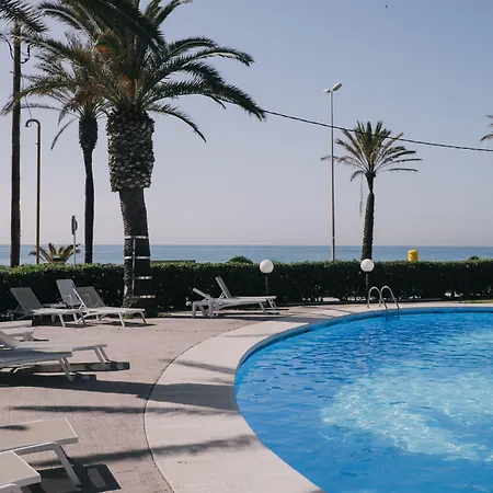 Subur Maritim فندق سيدجيس