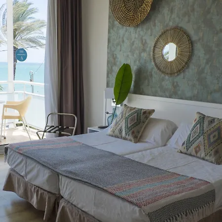 فندق Subur Maritim سيدجيس